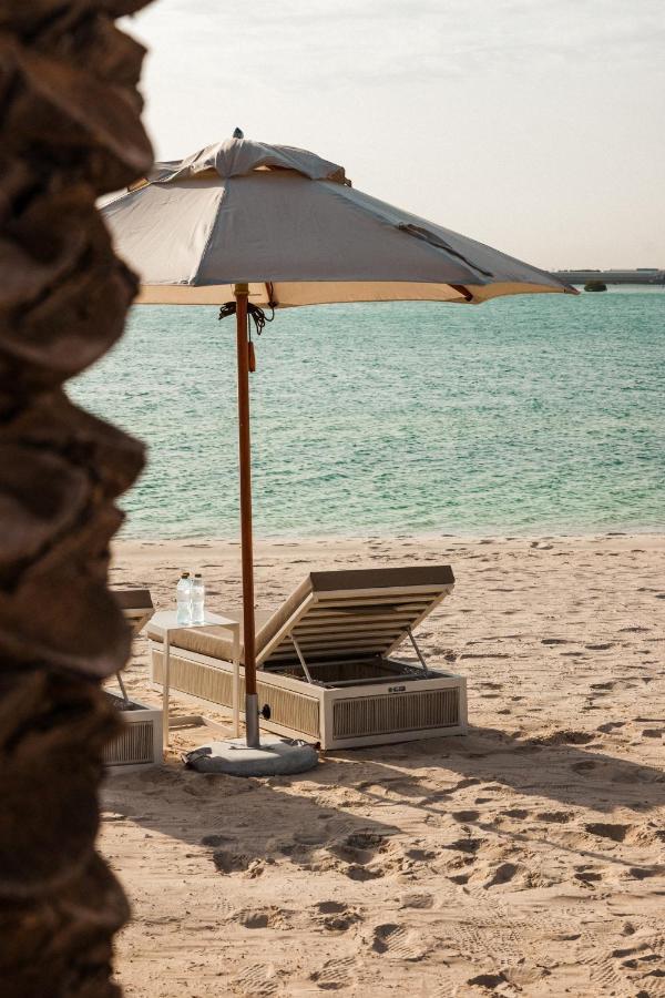 Erth Abu Dhabi Hotel Exterior photo